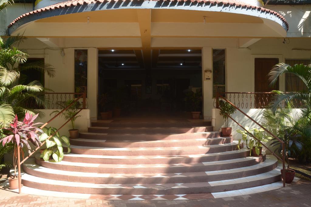 Colonia De Braganza Resorts Calangute Exterior photo